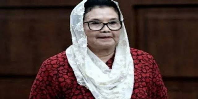 Siti Fadillah Supari: Menteri dari Muhammadiyah