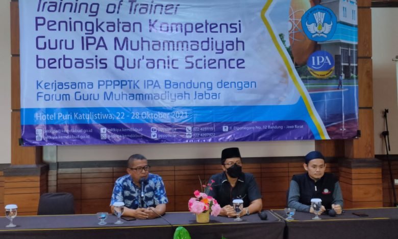 Sekretaris Majelis Dikdasmen PP Muhammadiyah; QS2 Model Pembelajaran IPA/Sains di Sekolah/Madrasah Muhammadiyah