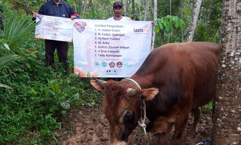 LazisMU Kab. Tasikmalaya Tebar Kurban di Kampung Minoritas Muslim