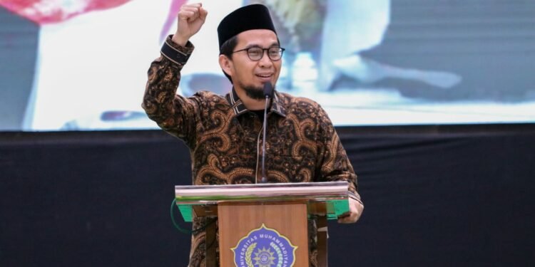 Ustadz Adi Hidayat Sampaikan 3 Alasan Bangga Jadi Kader Muhammadiyah