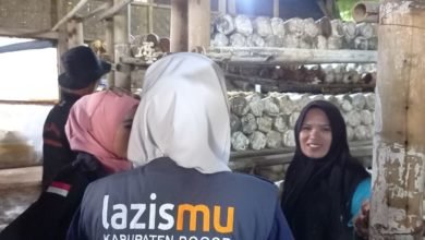 MDMC Kabupaten Bogor Lakukan Pendampingan Psikososial dengan Memasak Jamur Tiram