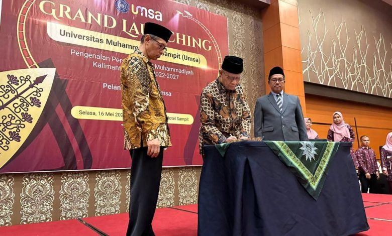 UMSA Jadi Universitas Pertama di Sampit, Bupati Kotim dan Gubernur Kalteng Berterimakasih Pada Muhammadiyah