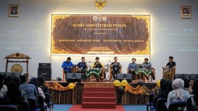 Festival Budaya Hingga Diskusi Panel Meriahkan “Glory Administrasi Publik” Humanistik UM Bandung