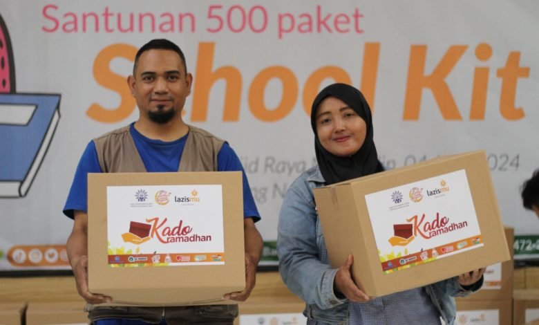 Lazismu Jabar Berikan 500 Paket Kado Ramadhan untuk Guru dan Mubaligh