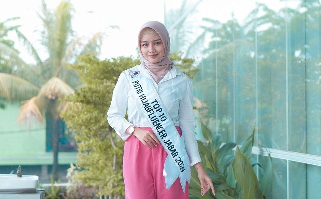 Mahasiswa UM Bandung Raih Top 10 Putri Hijabfluencer Jabar 2024