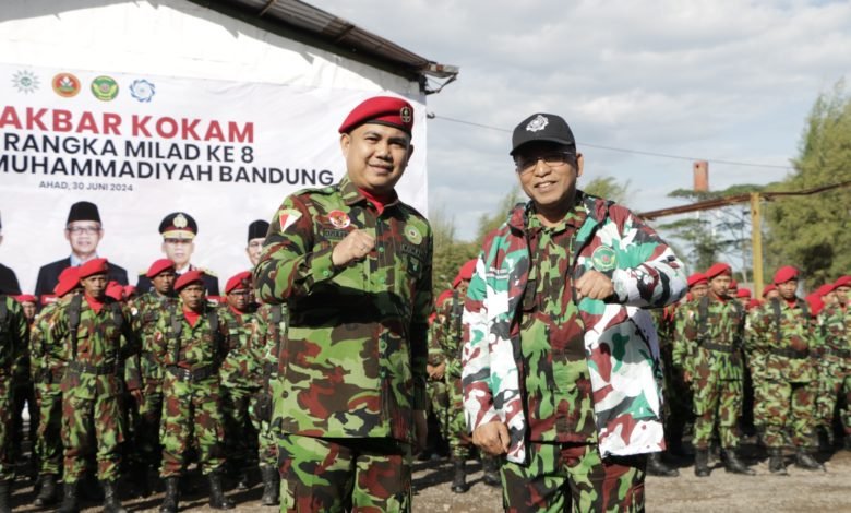 Herry Suhardiyanto Apresiasi Apel Akbar Ribuan Pasukan KOKAM di Milad UM Bandung