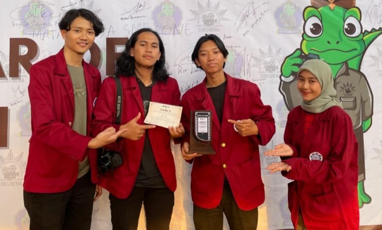 Mahasiswa UM Bandung Kembali Torehkan Prestasi Gemilang dalam Festival Film