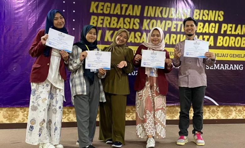 UM Bandung Bawa Pulang 4 Penghargaan di Bootcamp MCEBI