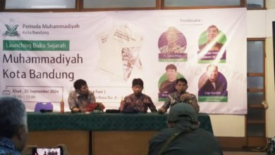 Pemuda Muhammadiyah Kota Bandung Mengadakan Acara Bedah dan Launching Buku Sejarah Muhammadiyah Kota Bandung