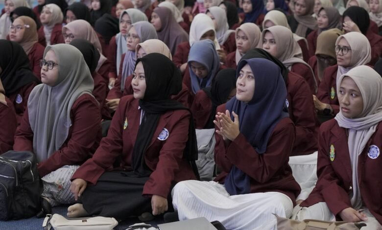 FAI UM Bandung Gelar Stadium Generale, Ini Pesan Penting Warek dan Dekan