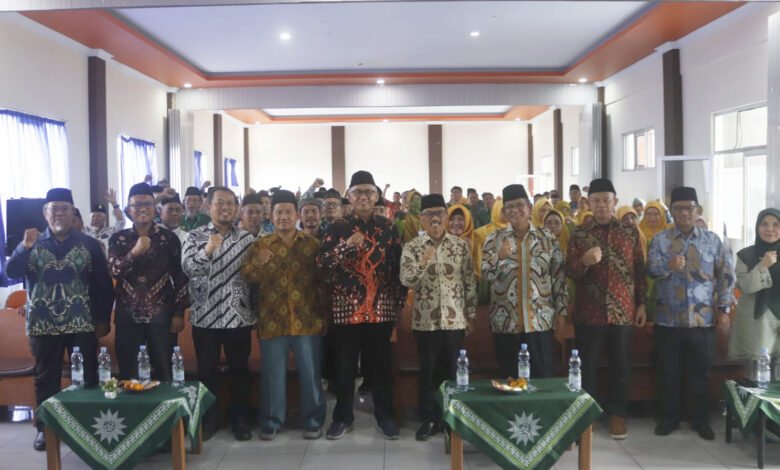 Muhammadiyah Siap Bekerja Sama Atasi Masalah Kemiskinan dan Stunting di Jawa Barat