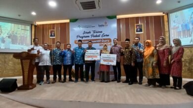 1.000 Guru Honorer Peroleh Bantuan Program Peduli Guru, Kolaborasi Lazismu dan UPZ Permata Bank Syariah