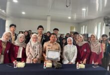 Dosen Psikologi UM Bandung Tingkatkan Skill Komunikasi dan Kepemimpinan OSIS