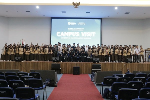 UM Bandung Tawarkan Program Studi Futuristik Untuk Generasi Muda Berprestasi