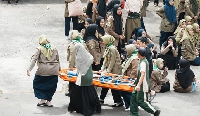 ABS Bandung Gelar Simulasi Gempa Bumi Bersama BPBD Jabar