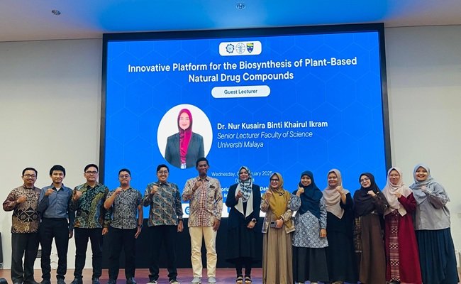 Ahli Universiti Malaya Kupas Biosintesis Obat Alami di Kuliah Tamu UM Bandung