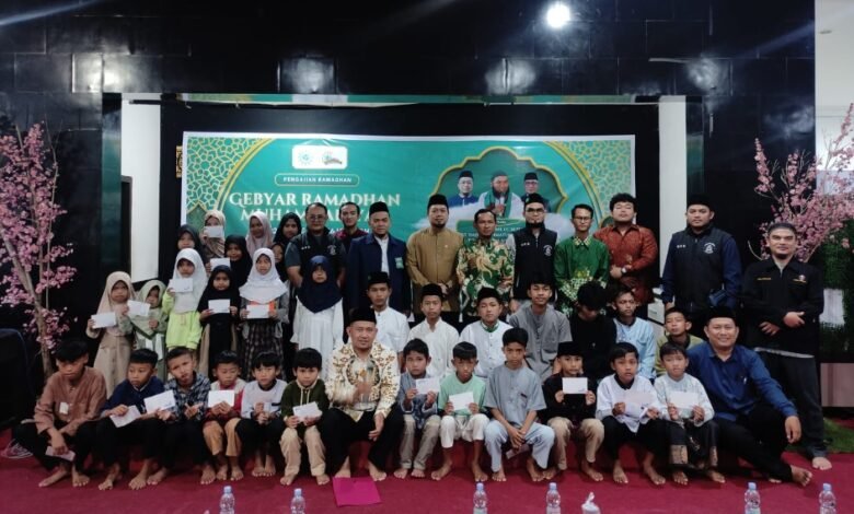 Gebyar Ramadhan Muhammadiyah Kuningan 1446 H: Sinergi Ngaji, Ngabagi, Ngabakti untuk Kuningan Melesat Gebyar Ramadhan Muhammadiyah Kuningan 1446 H: Sinergi Ngaji, Ngabagi, Ngabakti untuk Kuningan Melesat