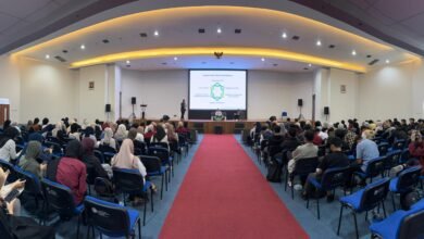Kuliah Umum FST UM Bandung Bahas Tantangan Bisnis Era Digital dan Keberlanjutan