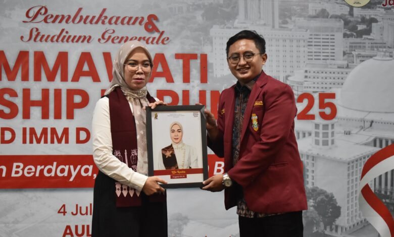 Komisioner KPU Ajak Immawati IMM Jadi Pemimpin Tangguh di Berbagai Sektor Kehidupan Komisioner KPU Ajak Immawati IMM Jadi Pemimpin Tangguh di Berbagai Sektor Kehidupan