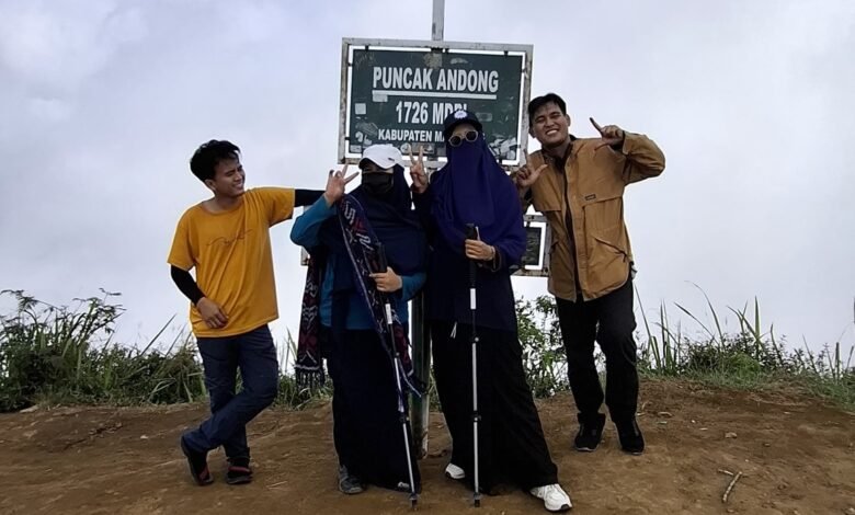 Puncak Andong: Jejak Kaki, Rindu, dan Kopi Panas di Ketinggian 1.726 Mdpl Puncak Andong: Jejak Kaki, Rindu, dan Kopi Panas di Ketinggian 1.726 Mdpl