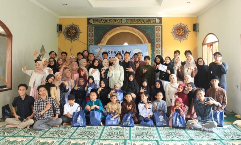 Bangun Kepedulian, Mahasiswa UM Bandung Berbagi Ceria dan Bahagia di Panti Asuhan Bangun Kepedulian, Mahasiswa UM Bandung Berbagi Ceria dan Bahagia di Panti Asuhan
