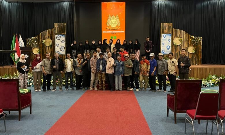 Festival Seni Budaya Aisyiyah Jabar 2025 Sukses Meriahkan Milad UM Bandung Festival Seni Budaya Aisyiyah Jabar 2025 Sukses Meriahkan Milad UM Bandung