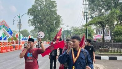 PC IMM Kabupaten Subang Mendesak Copot Ojang Sohandi sebagai ketua TP2D kabupaten Subang dan Bambang Heryanto dari TP2D