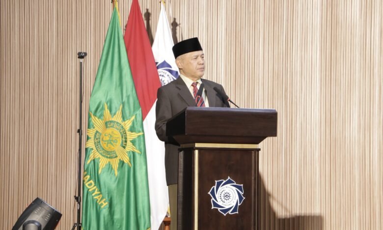 Dadang Kahmad Ajak Sarjana UM Bandung Jadi Cahaya Bagi Bangsa dan Kemanusiaan