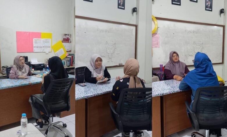 UM Bandung Ajak Masyarakat Peduli Kesehatan Mental Lewat Layanan Konseling UM Bandung Ajak Masyarakat Peduli Kesehatan Mental Lewat Layanan Konseling