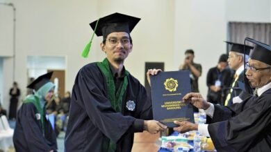 Rayhan Raih IPK 3,99 dan Jadi Wisudawan Terbaik UM Bandung