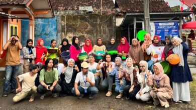 Kebersamaan Warga dan Mahasiswa Warnai Peringatan HUT RI di Cimalaka