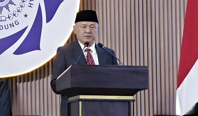 Ketua PP Muhammadiyah: Jangan Biarkan Hari Berlalu Tanpa Membaca Buku Ketua PP Muhammadiyah: Jangan Biarkan Hari Berlalu Tanpa Membaca Buku