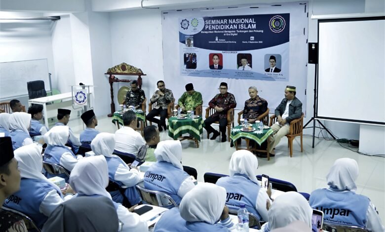 Moderasi Adalah Identitas Islam dan Landasan Muhammadiyah Moderasi Adalah Identitas Islam dan Landasan Muhammadiyah