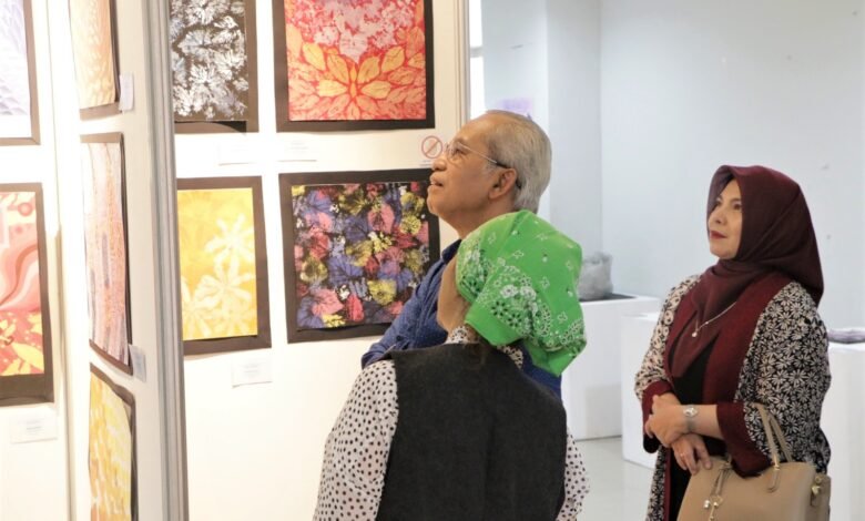 Pameran Seni “Kala Srijati” Jadi Ajang Pembelajaran Mahasiswa KTF UM Bandung