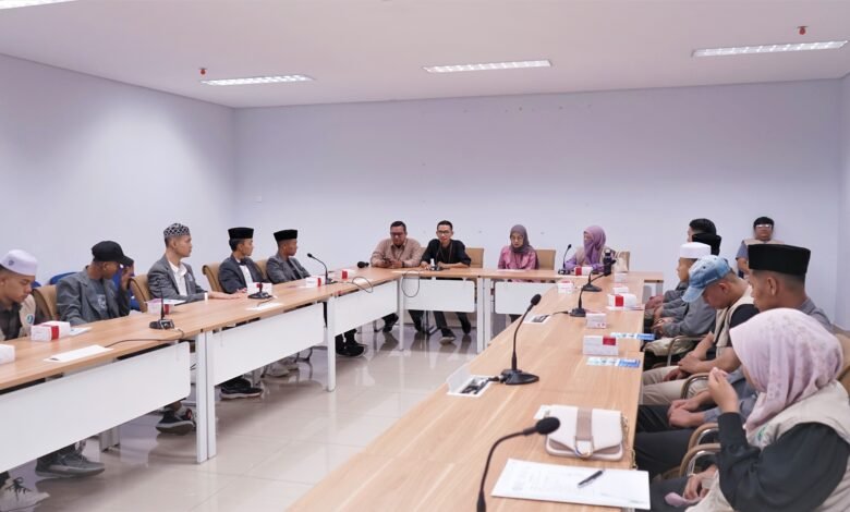UM Bandung Buka Wawasan Siswa SMA Alam Islam Junudurrahman tentang Dunia Perkuliahan UM Bandung Buka Wawasan Siswa SMA Alam Islam Junudurrahman tentang Dunia Perkuliahan