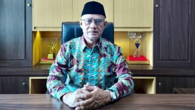 Haedar Nashir Apresiasi Batik Milad Ke-113, Dorong Pemakaian Seluruh Anggota Muhammadiyah