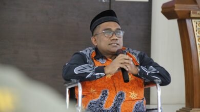 Meneguhkan Perjuangan Mewujudkan Kesejahteraan Semesta Meneguhkan Perjuangan Mewujudkan Kesejahteraan Semesta