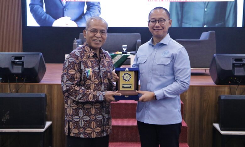 Indonesia di Persimpangan Kritis Transisi Energi