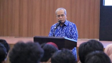 UM Bandung Dorong Mahasiswa Kuasai Ilmu Sekaligus Ciptakan Solusi UM Bandung Dorong Mahasiswa Kuasai Ilmu Sekaligus Ciptakan Solusi