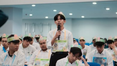 MOMENMU Dorong Mahasiswa Manajemen Berpikir Kritis dan Adaptif