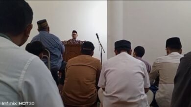 Nuansa Iman dan Kegembiraan Mengalir di Masjid Al-Irfani pada Malam Pertama Ramadhan