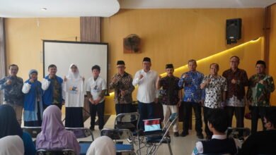 PWM Jawa Barat Lepas Kontingen Olympicad VIII Ke Makassar