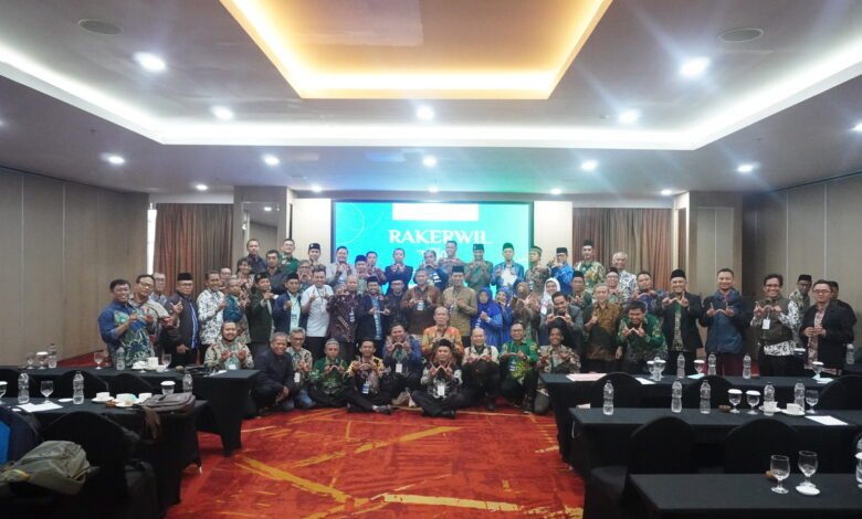 Rakerwil Majelis Pendayagunaan Wakaf PWM Jawa Barat Tegaskan Gerakan One City One Project dan Penguatan Wakaf Tunai di Muhammadiyah Jawa Barat Rakerwil Majelis Pendayagunaan Wakaf PWM Jawa Barat Tegaskan Gerakan One City One Project dan Penguatan Wakaf Tunai di Muhammadiyah Jawa Barat