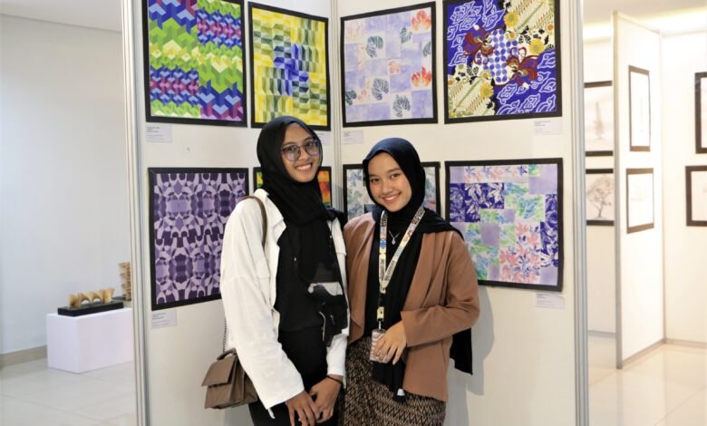 Prodi KTF UM Bandung Fokus Kembangkan Inovasi Tekstil Berbasis Keberlanjutan Prodi KTF UM Bandung Fokus Kembangkan Inovasi Tekstil Berbasis Keberlanjutan