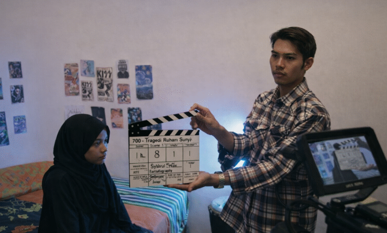 Prodi KPI UM Bandung Siapkan Lulusan Profesional untuk Industri Media Kreatif Prodi KPI UM Bandung Siapkan Lulusan Profesional untuk Industri Media Kreatif