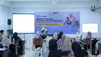 Tingkatkan Kepercayaan Diri Perempuan, UM Bandung Latih Kader Nasyiatul Aisyiyah