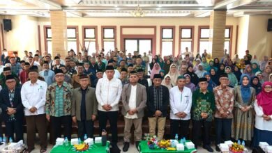 Merajut Ukhuwah dalam Halal Bi Halal Keluarga Besar Muhammadiyah Kota Bekasi Merajut Ukhuwah dalam Halal Bi Halal Keluarga Besar Muhammadiyah Kota Bekasi