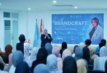 Inovasi Farmasi Berawal dari Kemampuan Memecahkan Masalah Pasien