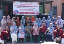 Farmasi UM Bandung Tingkatkan Literasi Obat Masyarakat