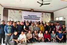 Jurnalisme Filantropi Jadi Gagasan Baru Media, Berita Tak Berhenti pada Informasi Jurnalisme Filantropi Jadi Gagasan Baru Media, Berita Tak Berhenti pada Informasi